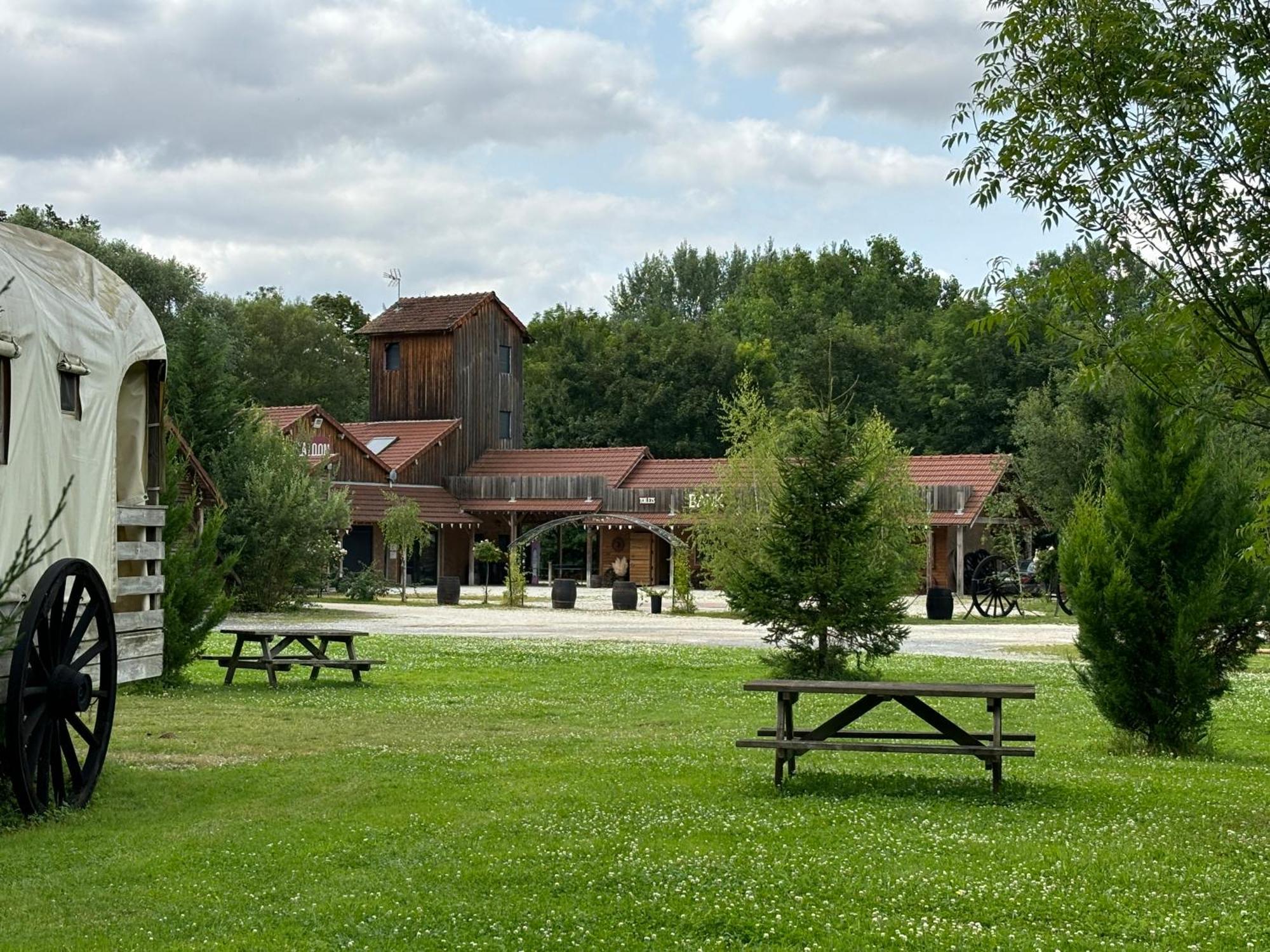 ברברי-סאינט-סולפיס Western City Troyes מראה חיצוני תמונה